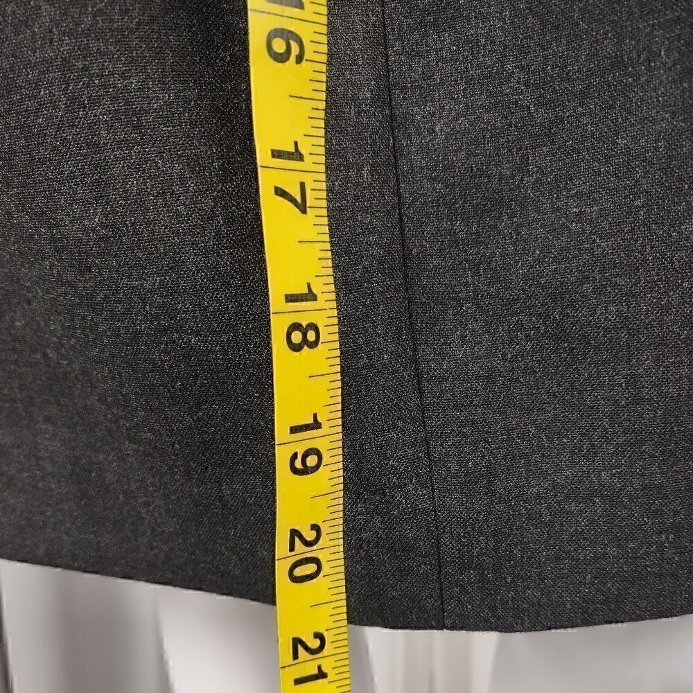 Ann Taylor LOFT Petites Women's Dark Gray To Black Lined Pencil Skirt Size 6P - Picture 7 of 11